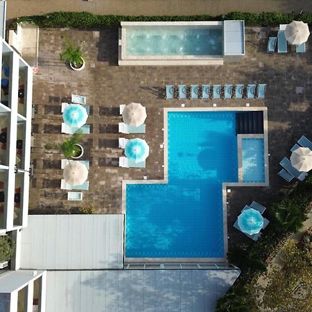 Golden Hotel Марина-ди-Чечина Экстерьер фото